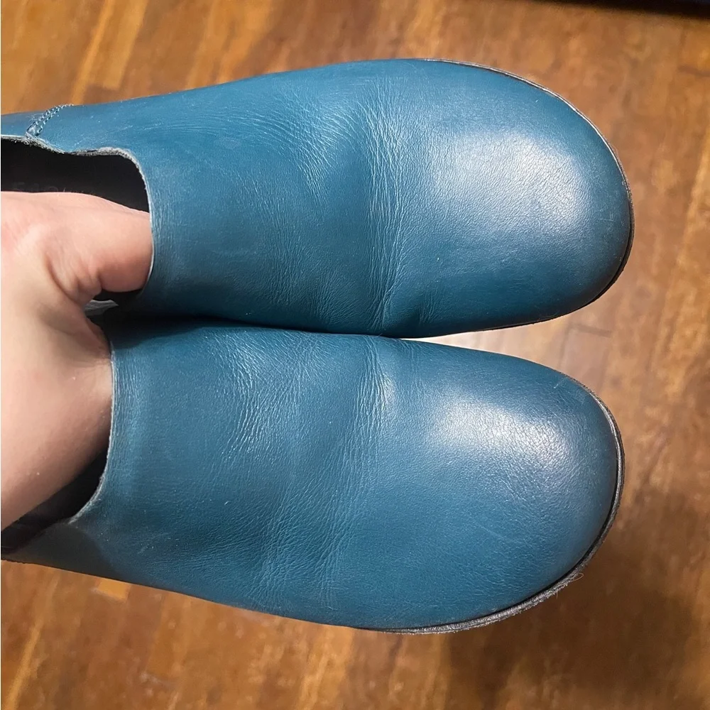 Kork-ease Blue Leather Slip-On Loafers